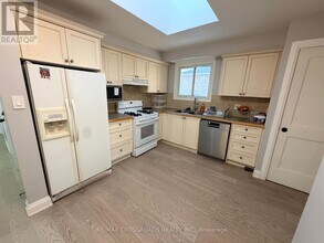 804 Fairview Ave in Pickering, ON - Building Photo - Building Photo