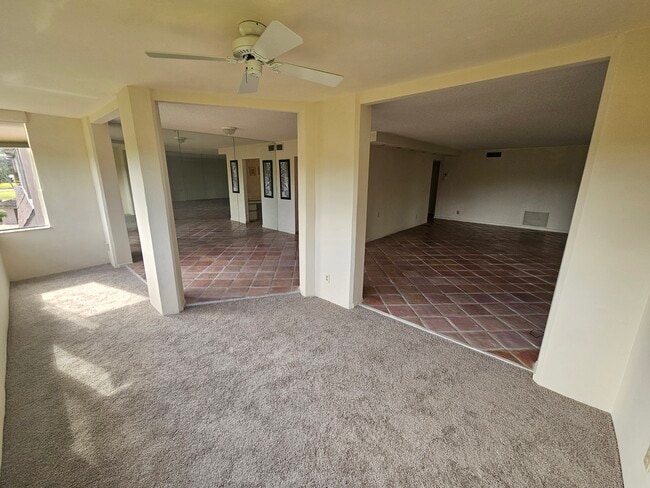 4770 Fountains Dr S, Unit 303 in Greenacres, FL - Building Photo - Building Photo