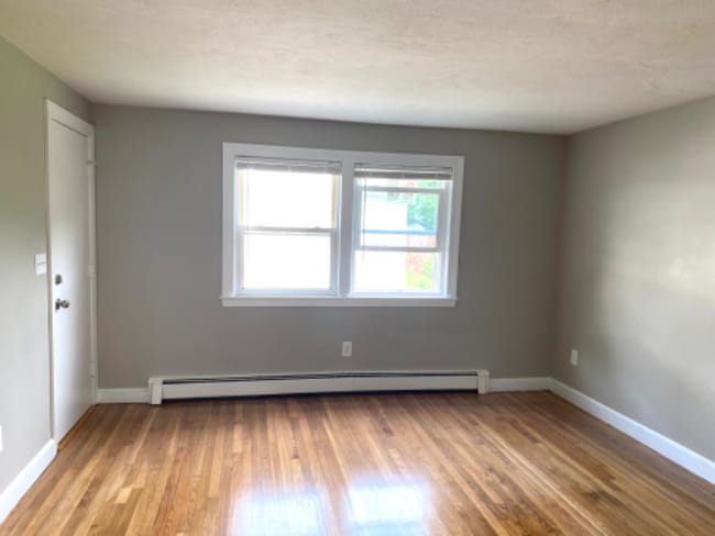 252 Hill St in Norwood, MA - Building Photo - Building Photo