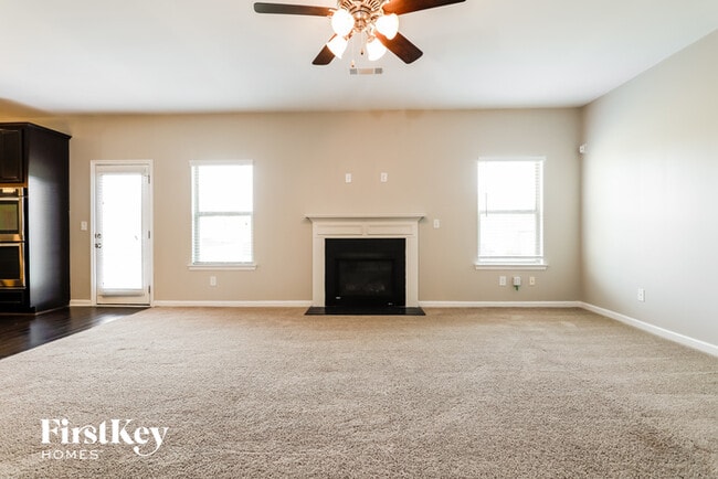 285 Madison Grace Ave in Mcdonough, GA - Building Photo - Building Photo