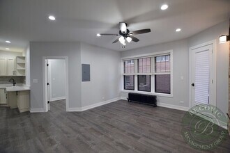 6109 N Winthrop Ave in Chicago, IL - Building Photo - Building Photo