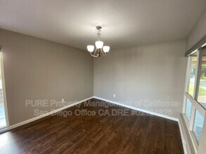6440 Lake Arrowhead Dr in San Diego, CA - Building Photo - Building Photo