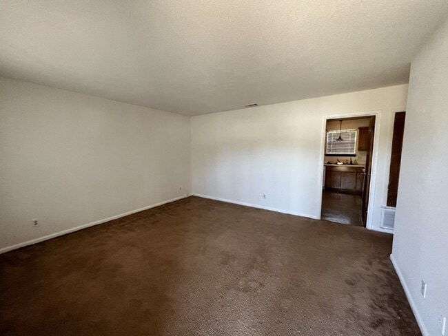 312 Norman St in Hinesville, GA - Building Photo - Building Photo