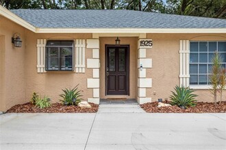 1925 Tidewater Ct in Zephyrhills, FL - Building Photo - Building Photo