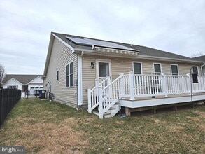 5 Harcourt Dr in Dover, DE - Building Photo - Building Photo