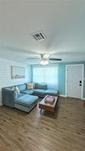 10517 114th Terrace N in Largo, FL - Building Photo - Building Photo