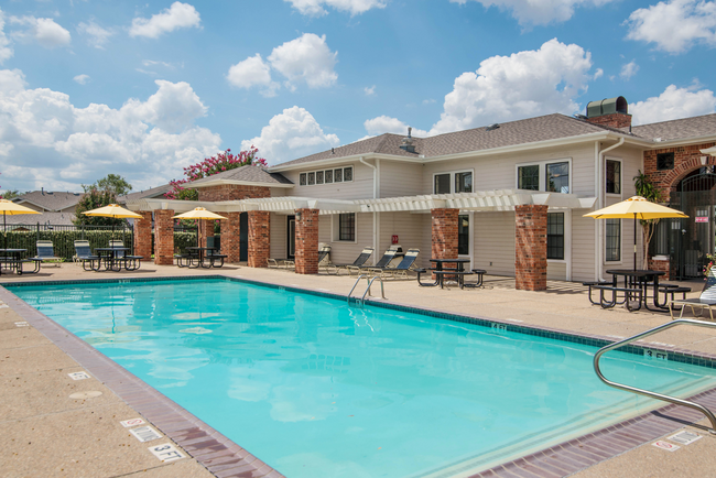 Village at Fox Creek in Killeen, TX - Foto de edificio - Building Photo