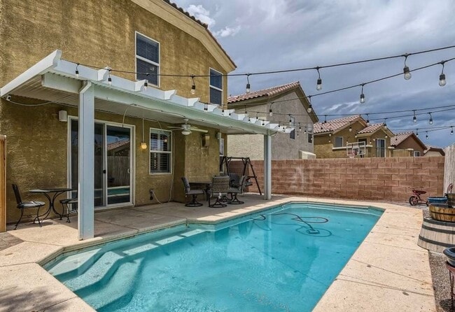 property at 556 Teedale Ct