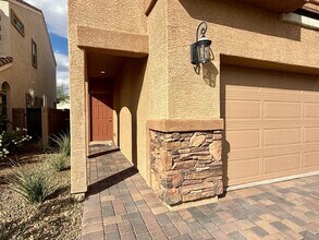 389 Wilford Springs St in Henderson, NV - Building Photo - Building Photo