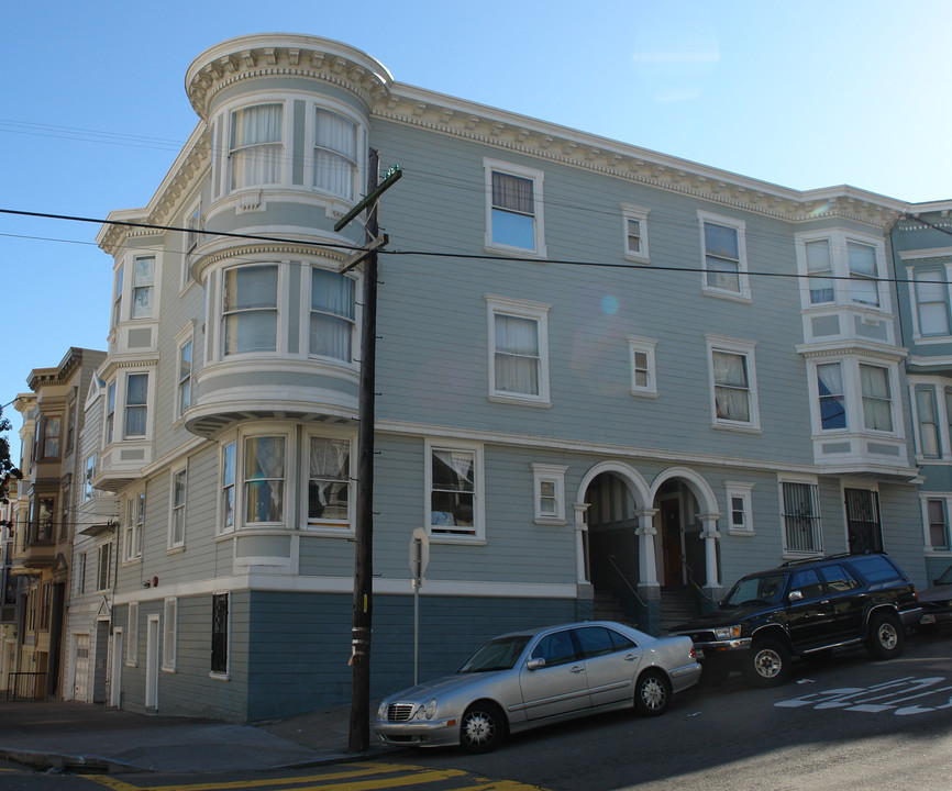 2052-2060 Taylor St in San Francisco, CA - Building Photo