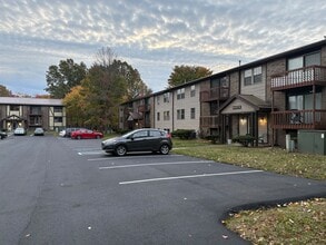 Brookside Commons in Meadville, PA - Building Photo - Building Photo
