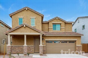 8616 E Posada Ave, Unit B in Mesa, AZ - Building Photo