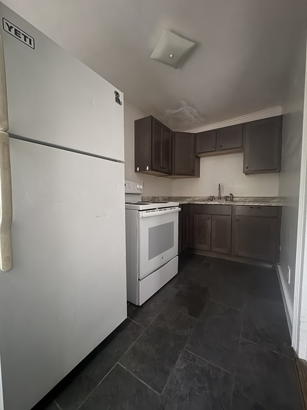 8 3rd St in Hoosick Falls, NY - Building Photo - Building Photo