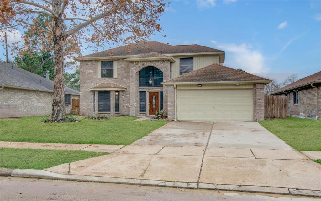 1218 Brook Grove Dr in Katy, TX - Building Photo