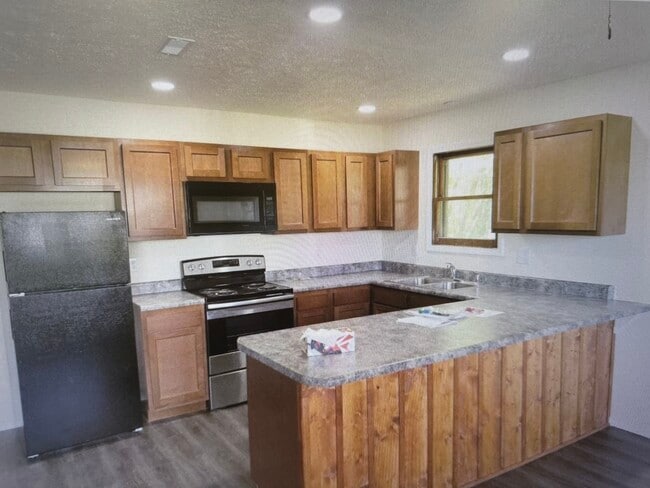 512 S Randel St in Mountain Grove, MO - Building Photo - Building Photo