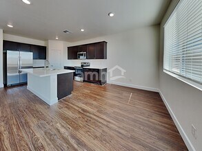 6106 Theodore St in North Las Vegas, NV - Building Photo - Building Photo