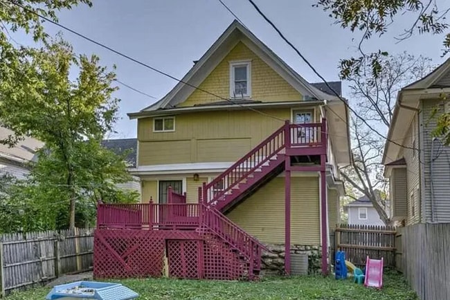 3222 Charlotte St in Kansas City, MO - Foto de edificio - Building Photo