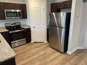 909 Desert Ln in Elgin, SC - Building Photo - Building Photo