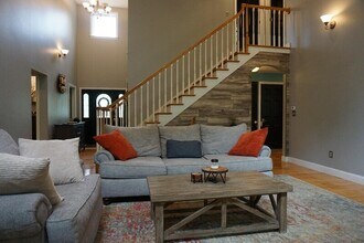 60 Rockwood Dr in Sanford, ME - Building Photo - Building Photo