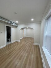 4044 W Hirsch St, Unit 1R in Chicago, IL - Building Photo - Building Photo
