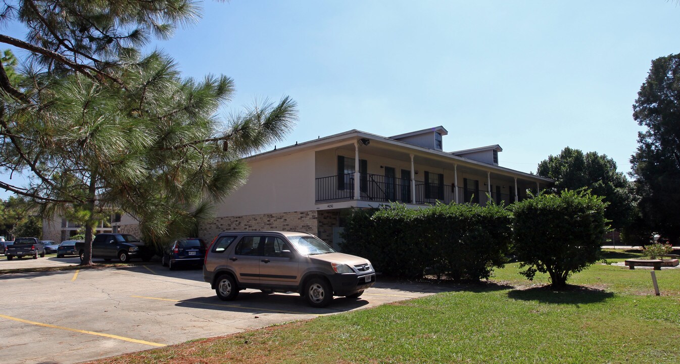 4030 Gourrier Ave in Baton Rouge, LA - Building Photo