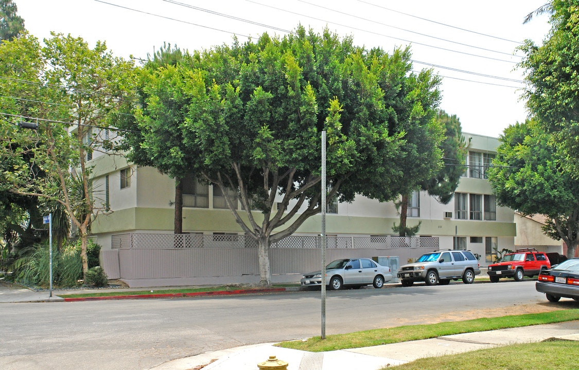 8386 Blackburn Ave in Los Angeles, CA - Building Photo