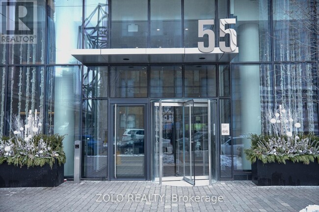 55-5755 Cooper St in Toronto, ON - Building Photo - Building Photo