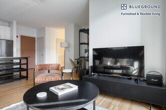 320 D St in Boston, MA - Building Photo - Building Photo