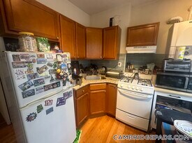 1056 Cambridge St in Cambridge, MA - Building Photo