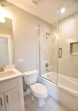 4317 S Forrestville Ave in Chicago, IL - Building Photo - Building Photo