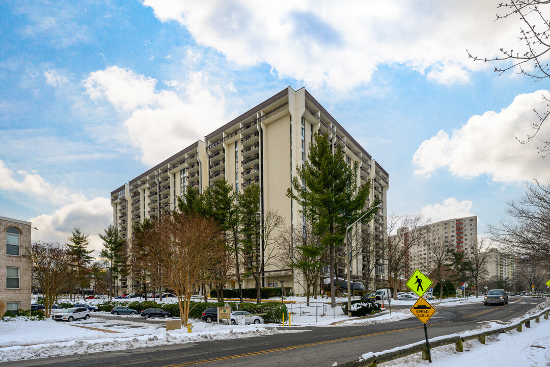 The Greenhouse Condos in Alexandria, VA - Building Photo