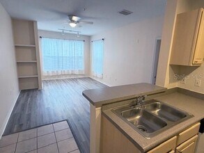 8927 Legacy Ct in Kissimmee, FL - Building Photo - Building Photo