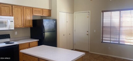 14706 W Ely Dr in Surprise, AZ - Building Photo - Building Photo