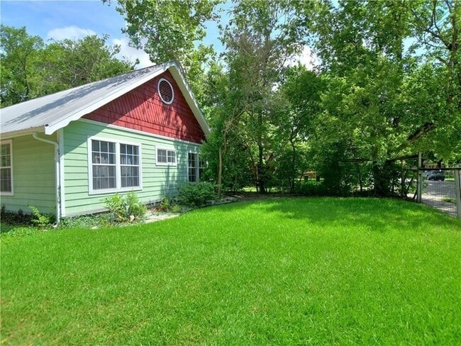 4604 Red River St in Austin, TX - Building Photo - Building Photo