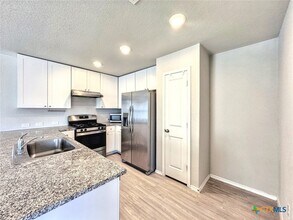 506 Blue Stem Rd in New Braunfels, TX - Building Photo - Building Photo