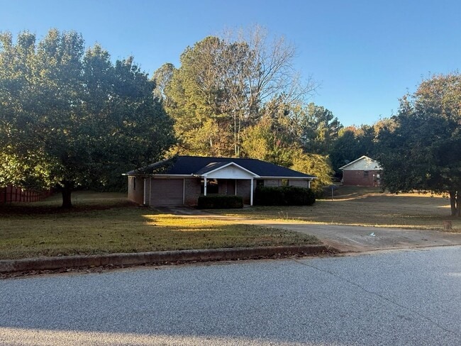 property at 50 Windridge Dr