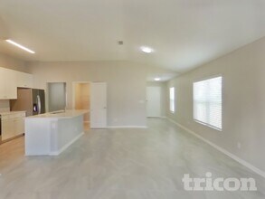 4889 Morning Rise Cir in Jacksonville, FL - Building Photo - Building Photo