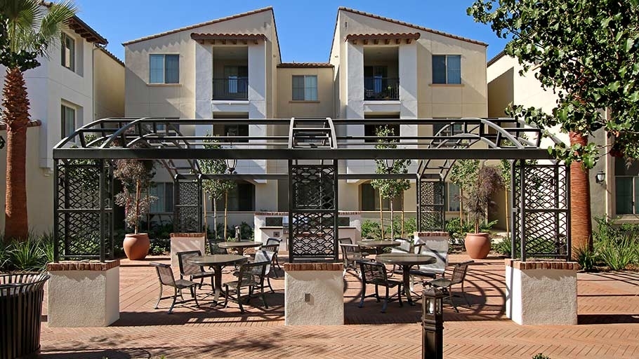 Birch Hills Apartments in Brea, CA - Building Photo