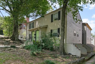 33rd Street Apartments in Birmingham, AL - Building Photo - Interior Photo