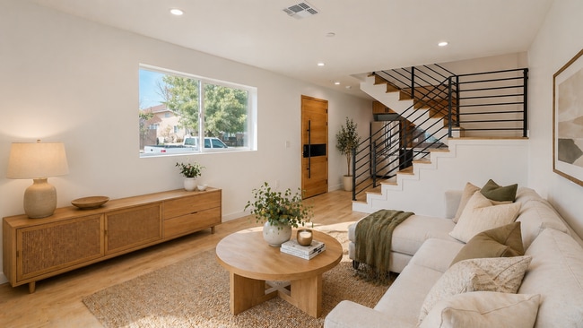 property at 16010 Cantlay St