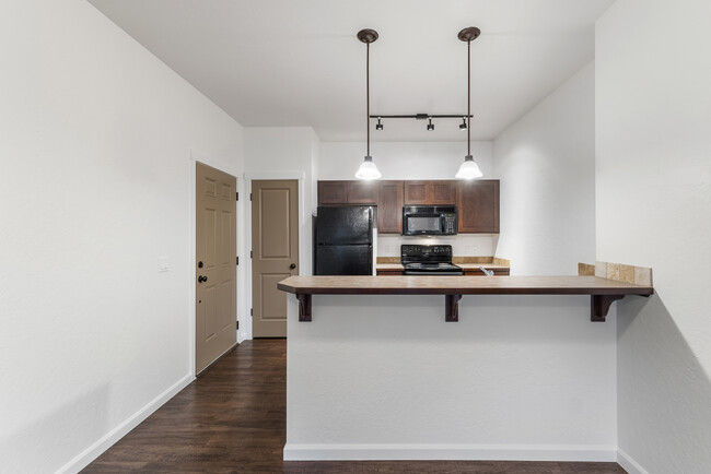 Residence at Mill River