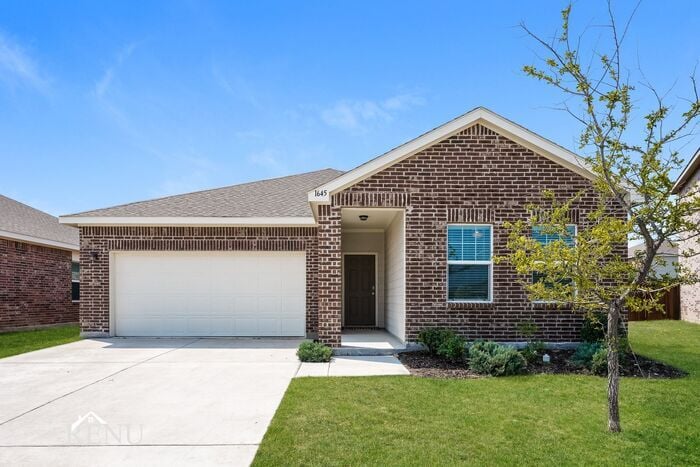 1645 Braeburn Ln in Haslet, TX - Building Photo
