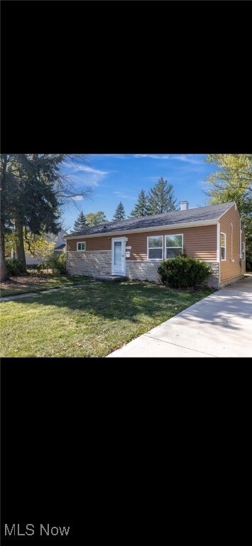 property at 207 Fairlawn Ave