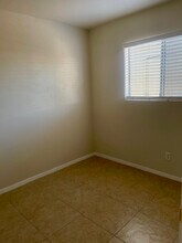 2175 Riviera Blvd in Bullhead City, AZ - Building Photo - Building Photo