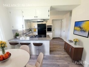 5641 4th St NE in Fridley, MN - Building Photo - Building Photo