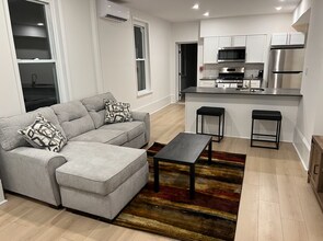 2916 Poplar St, Unit 1 in Philadelphia, PA - Building Photo - Building Photo