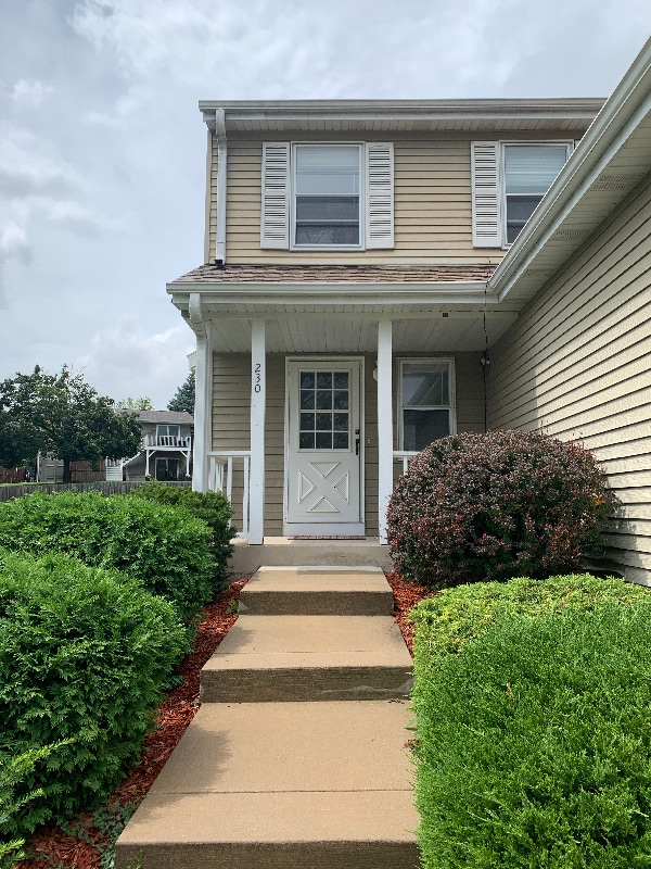230 Joellen Dr