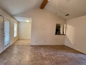 9717 Blandon Ave in Lubbock, TX - Building Photo - Building Photo