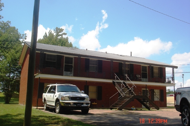 105 Walnut St in Louisville, MS - Building Photo - Primary Photo