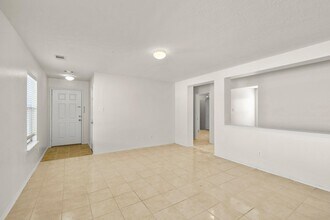 12207 Windsor Bay Ct in Tomball, TX - Building Photo - Building Photo